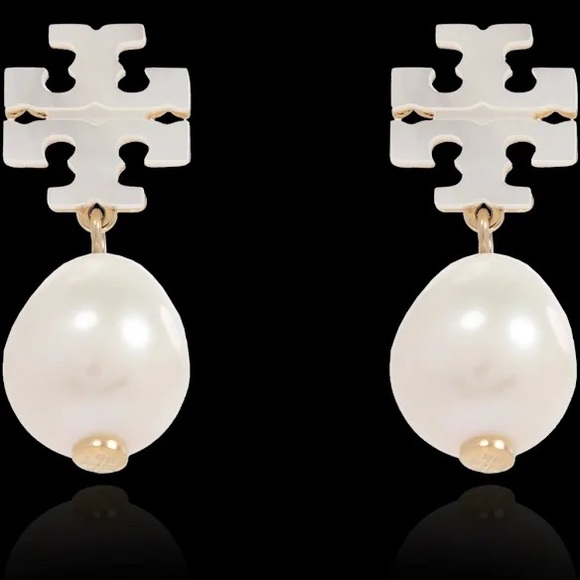Tory Burch enameled Kira logo pearl drop earrings - Picture 2 of 5